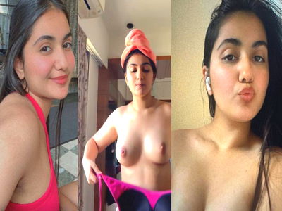 Beautiful Sexy Indian Showing Masturbating
