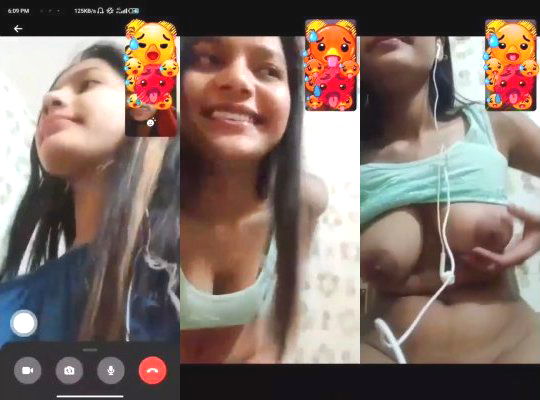 Sexy Desi Girl Shows Her Boobs