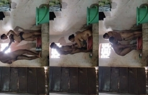 Desi Boudi Bathing and Fucking