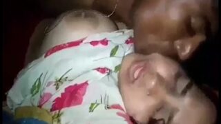 Married couple’s midnight romantic desi sex video