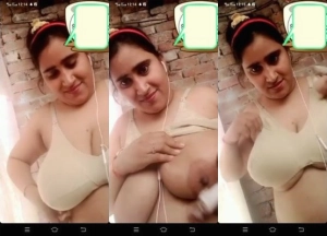 Desi BBW Bhabhi Shows Boobs