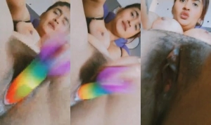 Horny Desi Girl Masturbating