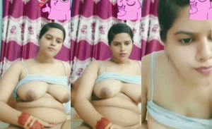 Horny Desi Bhabhi Fingering