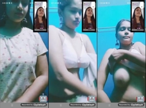 Sexy Desi Girl Shows Nude Body On VC