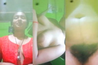 Hot Desi Girl Shows Boob
